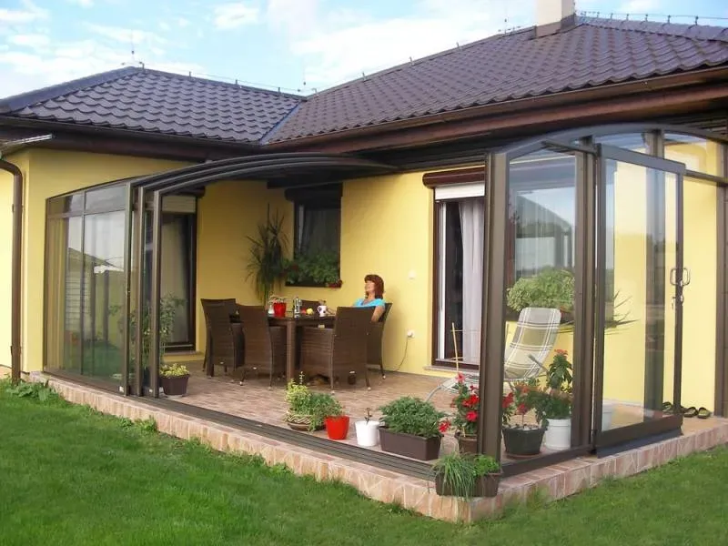 Installation d'un abri de terrasse télescopique ou fixe à Proximité de Lyon