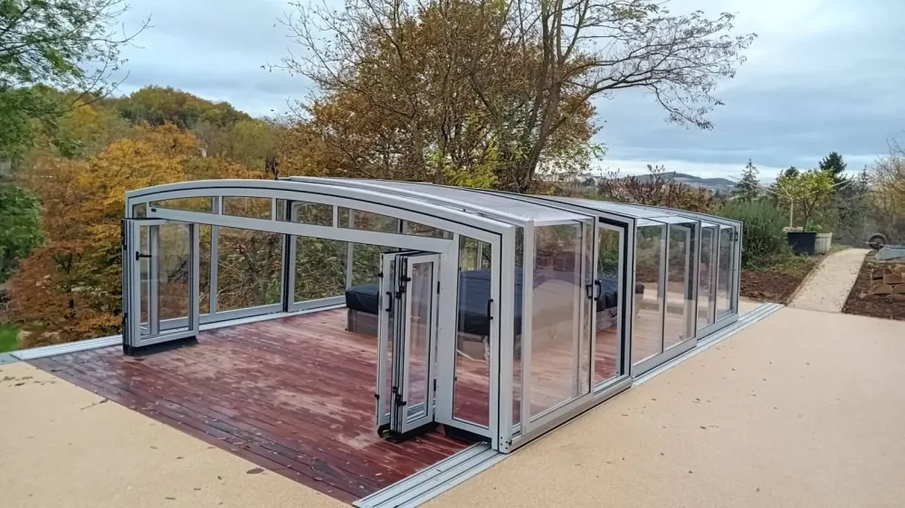 Installation d'un abri de spa télescopique dans le département de l'Isère