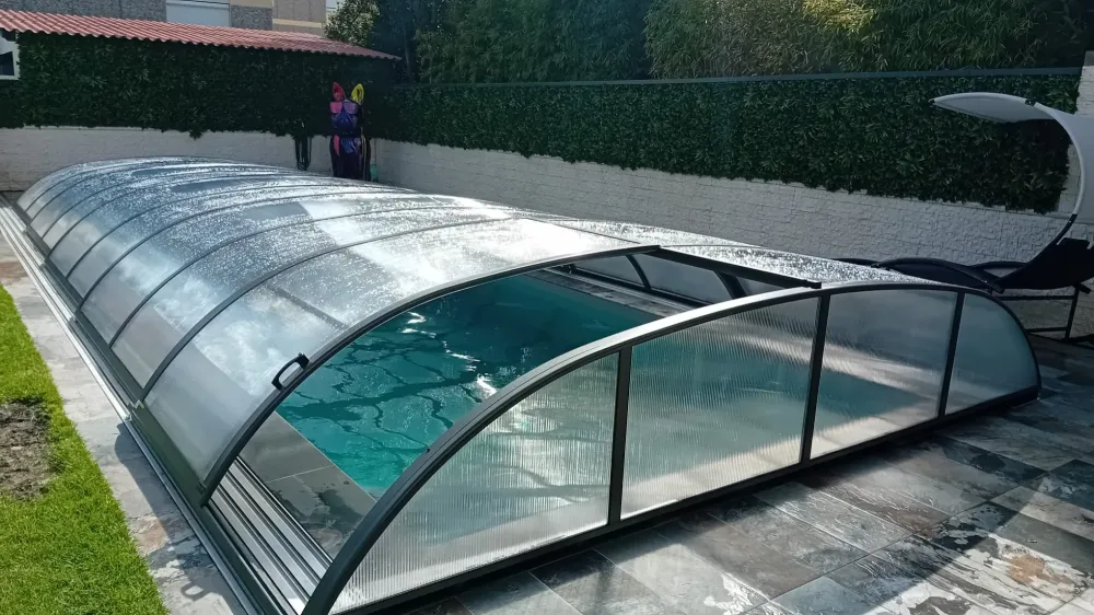 9 Abris de piscne bas