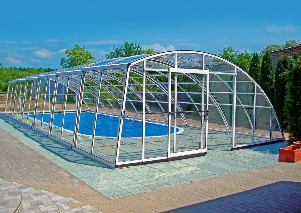 18 Abris de piscine Haut asymetrique  (7)